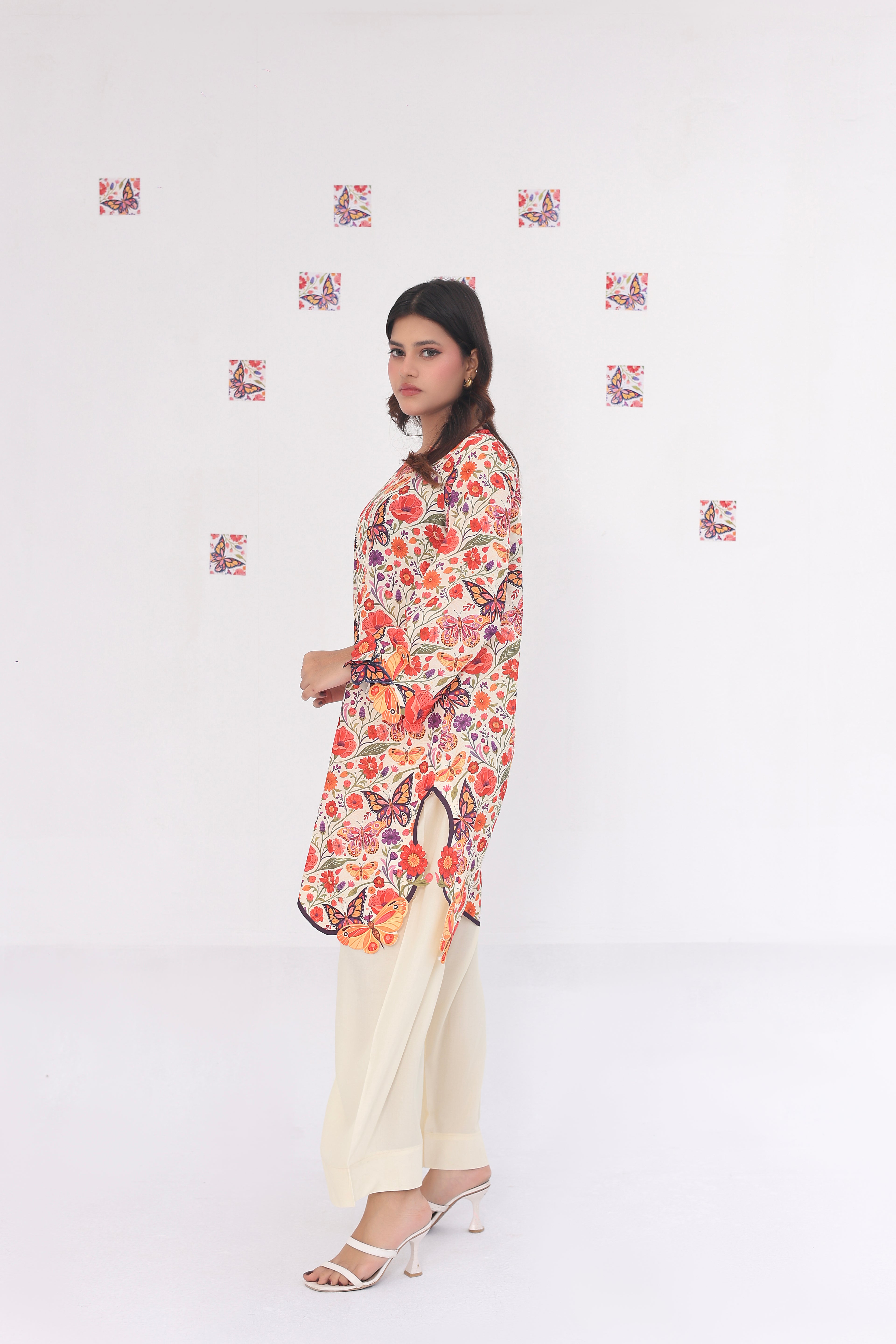 Cream Butterfly | 2 Piece Short Shirt Set